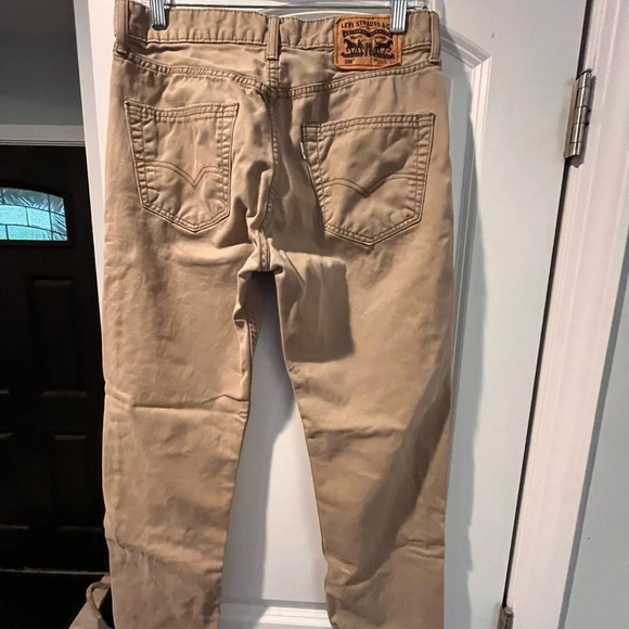 ~Levi’s~ Light Jeans (508) - Size 30 - Picture 3 of 5